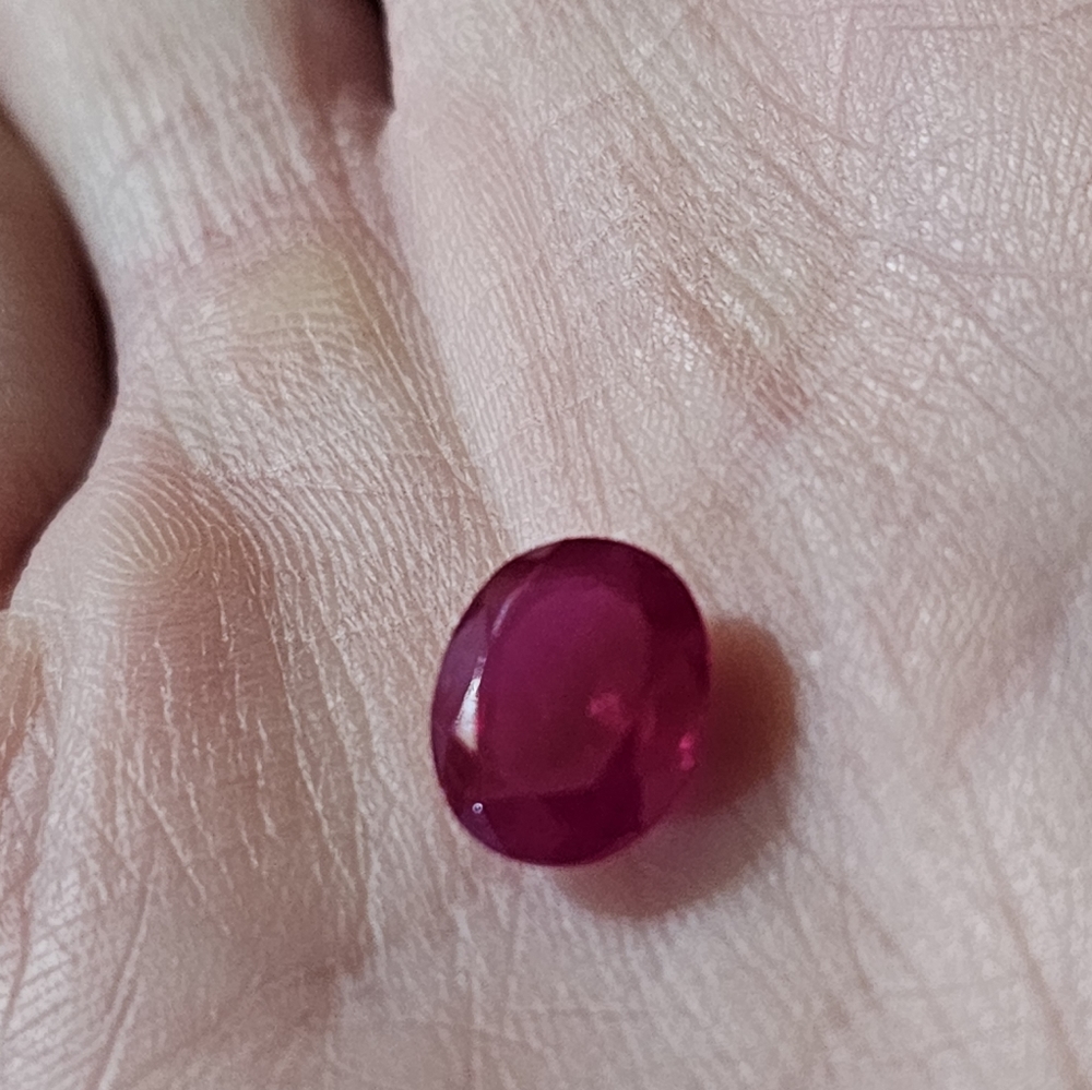 Certified Mozambique Ruby Gemstone 3.95 Carats! - image 4